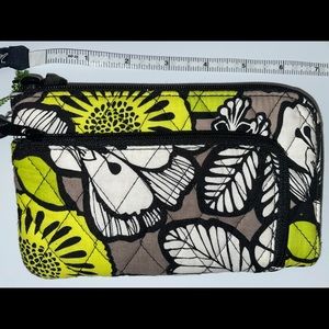 Vera Bradley zip zip wristlet citron